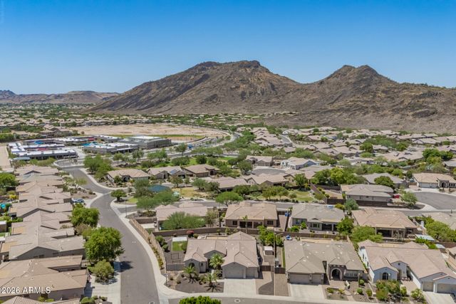 5629 W HEDGEHOG Place, Phoenix, AZ 85083