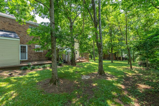 114 Brattlesboro Dr, Nashville, TN 37204