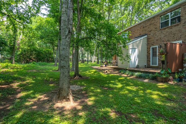 114 Brattlesboro Dr, Nashville, TN 37204