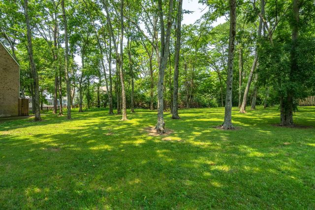 114 Brattlesboro Dr, Nashville, TN 37204