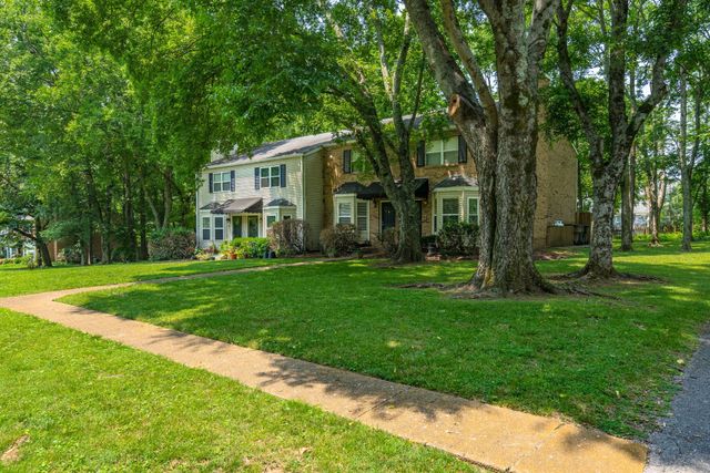 114 Brattlesboro Dr, Nashville, TN 37204