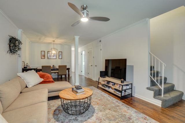 114 Brattlesboro Dr, Nashville, TN 37204