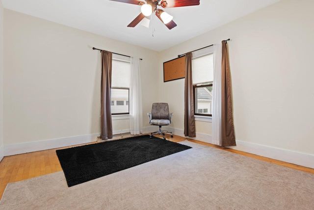 135 W 23RD AVENUE, Oshkosh, WI 54902