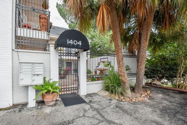 1404 Welch Street 2, Houston, TX 77006