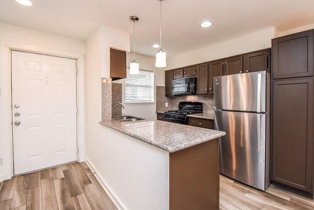 1404 Welch Street 2, Houston, TX 77006