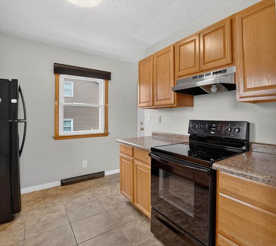 1421 Rainbow Drive, Cedar Falls, IA 50613