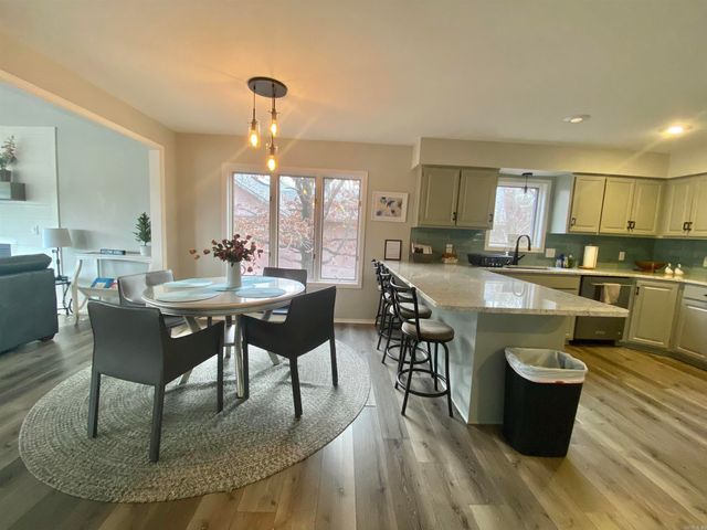 12 DelavEga Circle, Hot Springs Village, AR 71909