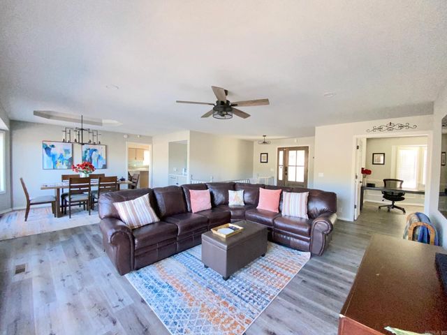 12 DelavEga Circle, Hot Springs Village, AR 71909