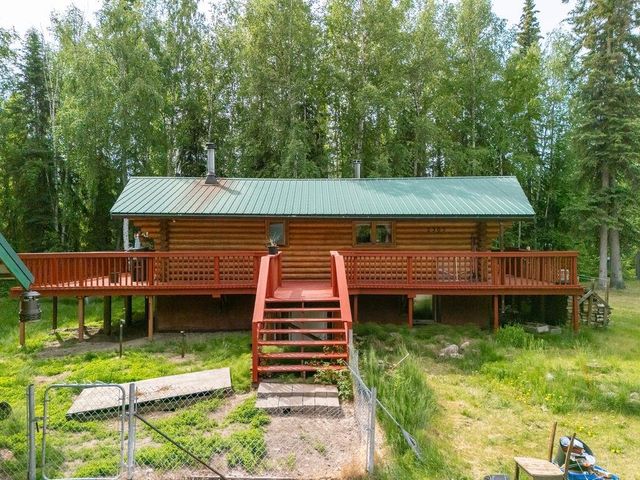 2305 WEASEL COURT, North Pole, AK 99705