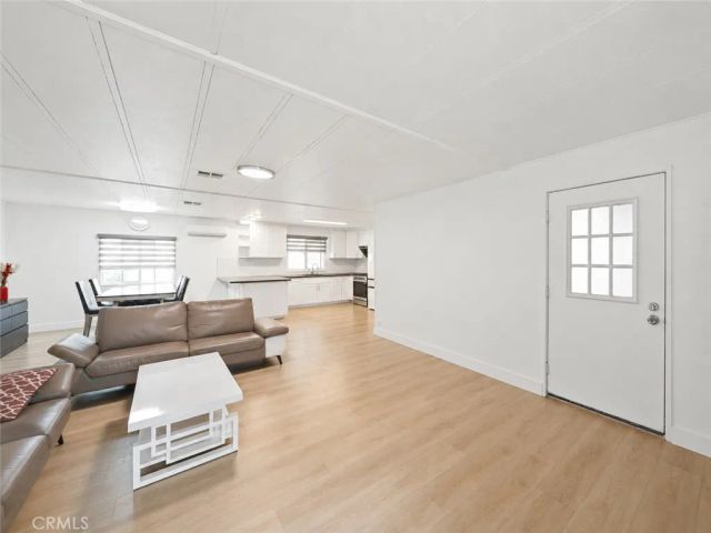 21217 Washington 107, Walnut, CA 91789