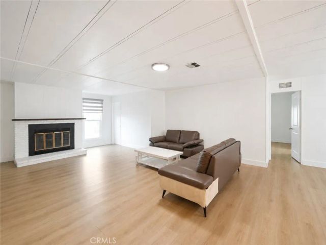 21217 Washington 107, Walnut, CA 91789