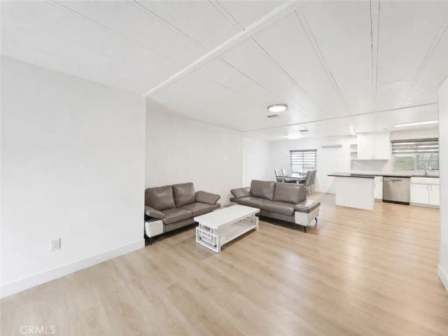 21217 Washington 107, Walnut, CA 91789