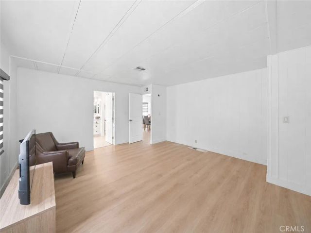 21217 Washington 107, Walnut, CA 91789