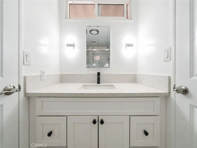 21217 Washington 107, Walnut, CA 91789