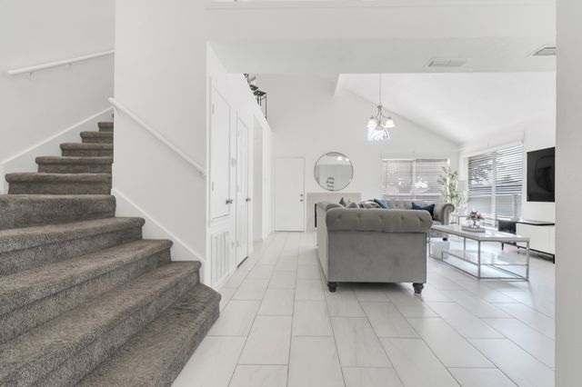 2111 Prairie Creek Trail, Garland, TX 75040
