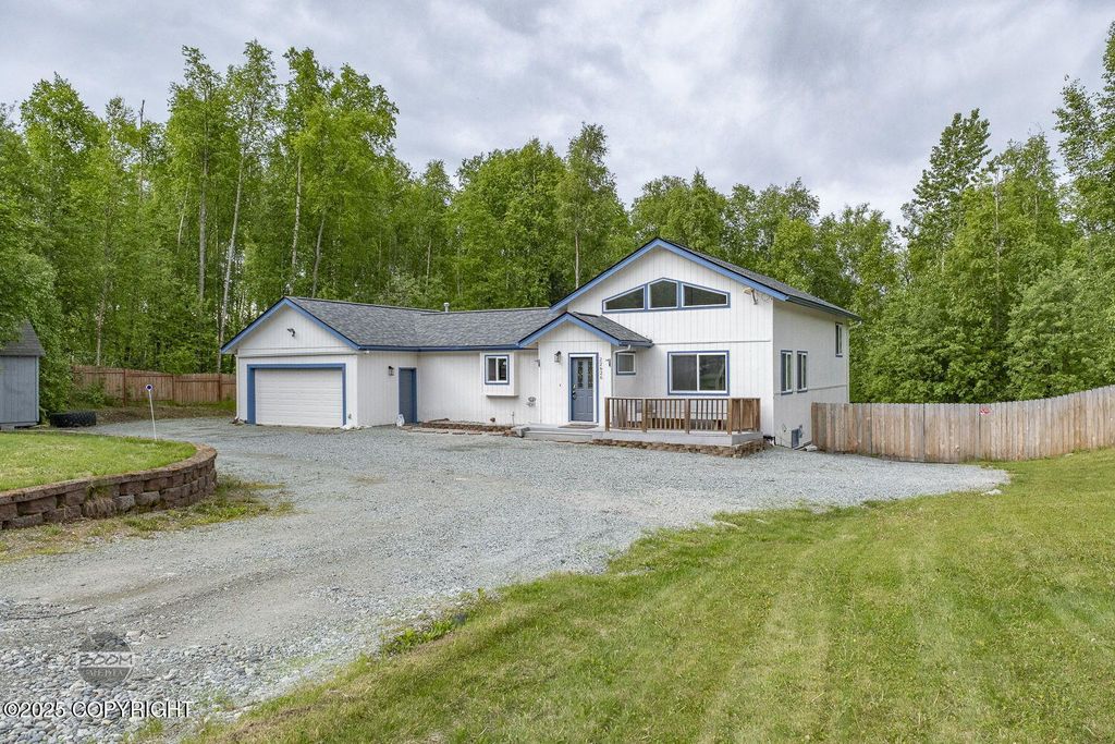 22626 Lake Hill Drive, Chugiak, AK 99567