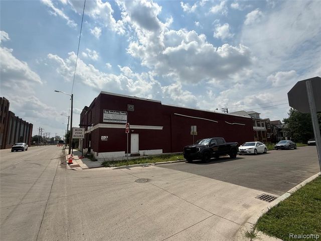 8637 Mount Elliott Street, Detroit, MI 48211