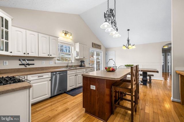 12270 HIGH POINT RD, Felton, PA 17322