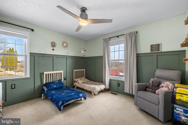 12270 HIGH POINT RD, Felton, PA 17322