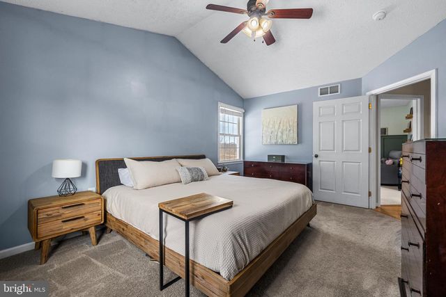 12270 HIGH POINT RD, Felton, PA 17322