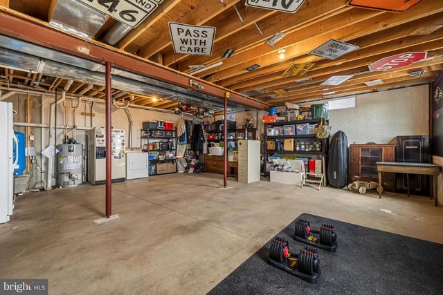 12270 HIGH POINT RD, Felton, PA 17322