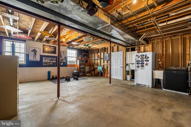 12270 HIGH POINT RD, Felton, PA 17322