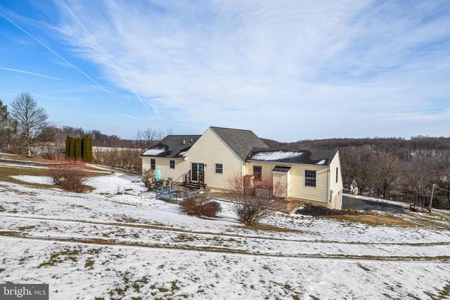 12270 HIGH POINT RD, Felton, PA 17322