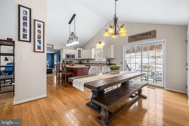 12270 HIGH POINT RD, Felton, PA 17322