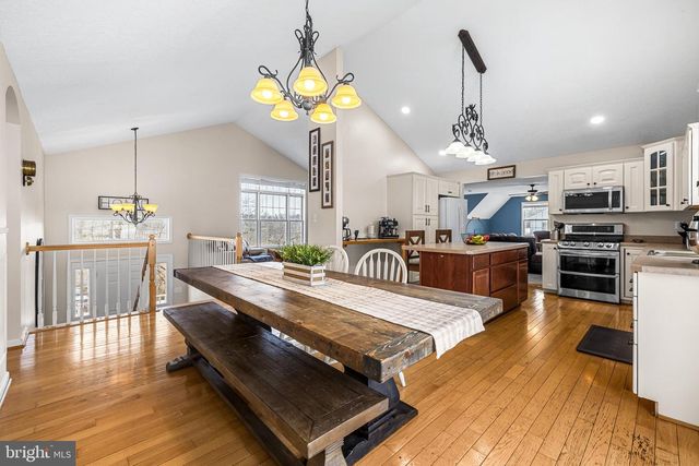 12270 HIGH POINT RD, Felton, PA 17322