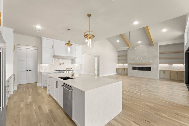 208 Terry Lane, Heath, TX 75032