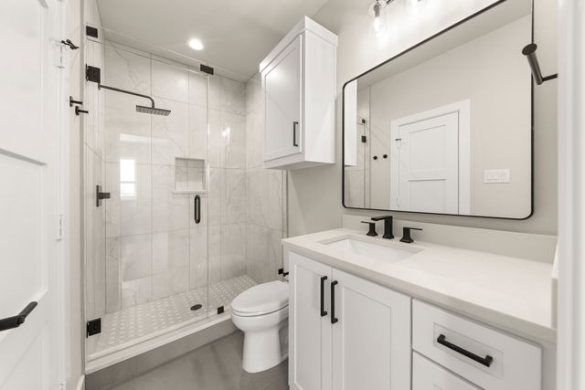 208 Terry Lane, Heath, TX 75032