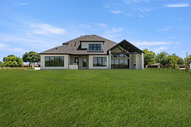 208 Terry Lane, Heath, TX 75032