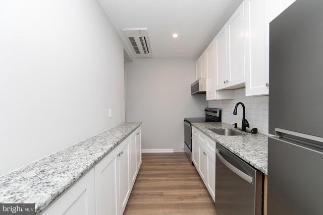 876 N 19TH ST, Philadelphia, PA 19130