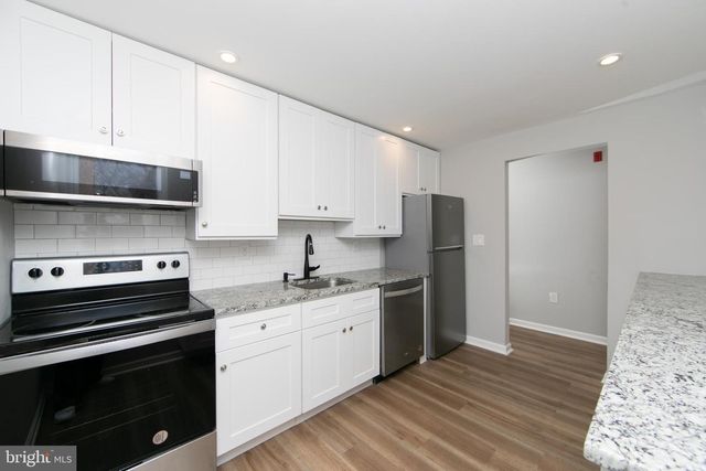 876 N 19TH ST, Philadelphia, PA 19130