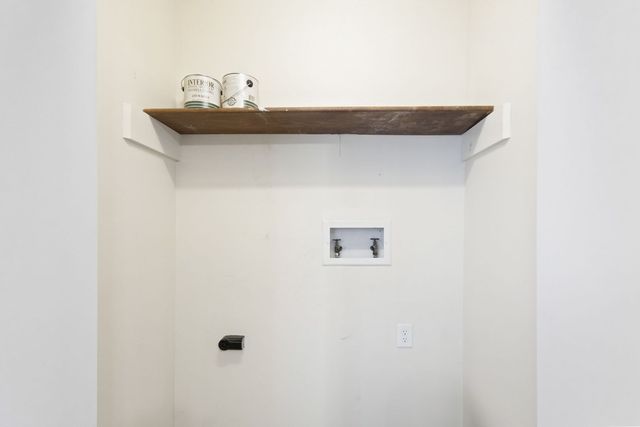 727 Peachers Mill Rd, Clarksville, TN 37042