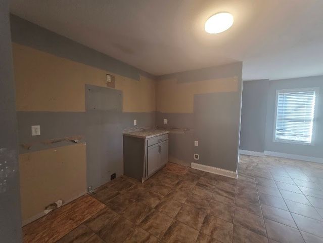2685 Arthurs Ct, Clarksville, TN 37040