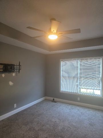 2685 Arthurs Ct, Clarksville, TN 37040