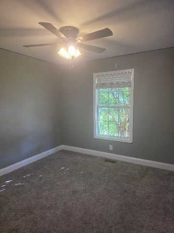 2685 Arthurs Ct, Clarksville, TN 37040