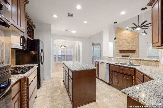 21706 Eden Rose, San Antonio, TX 78256