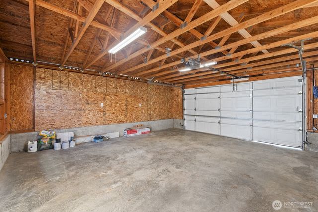 233 E 10th Street, Port Angeles, WA 98362