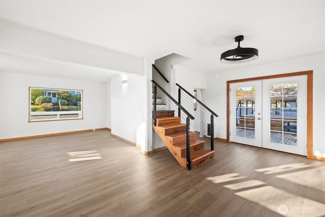 233 E 10th Street, Port Angeles, WA 98362