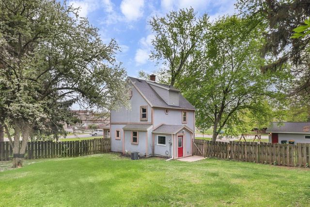 139 Main Street, Cottage Grove, WI 53527