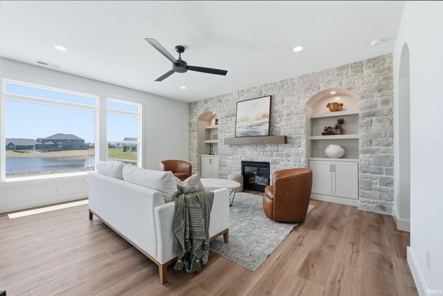 12535 Blue Jay Trail, Fort Wayne, IN 46814