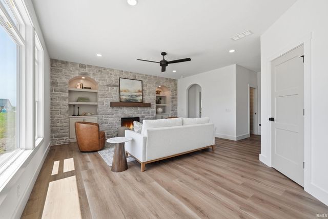 12535 Blue Jay Trail, Fort Wayne, IN 46814