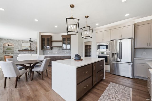 12535 Blue Jay Trail, Fort Wayne, IN 46814