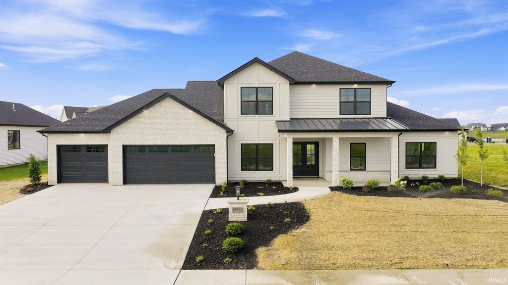 12535 Blue Jay Trail, Fort Wayne, IN 46814