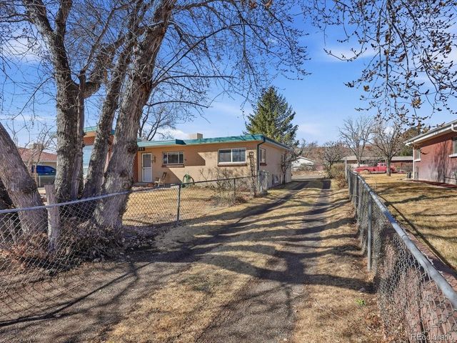 4785 Indiana St, Golden, CO 80403