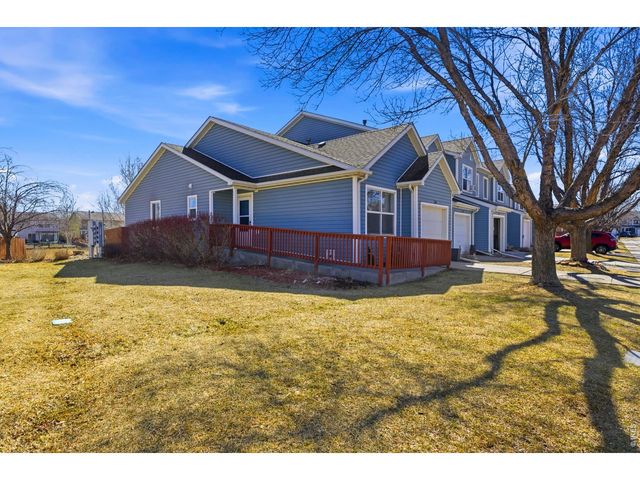 1560 Oak Creek Dr, Loveland, CO 80538