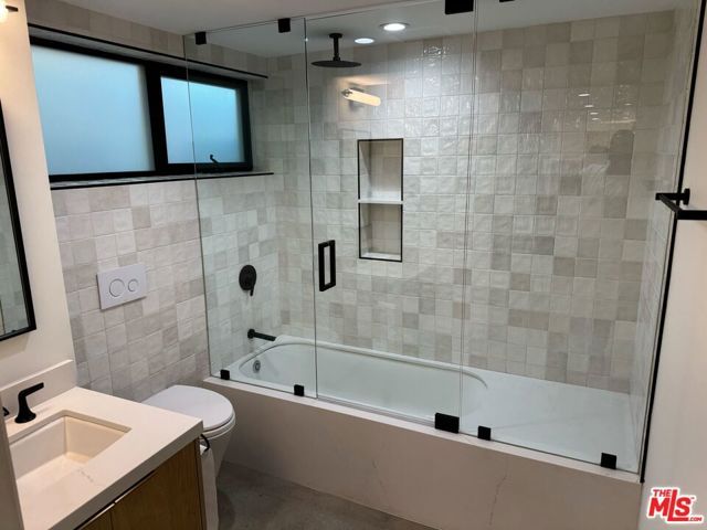 611 Broadway Street, Venice (los Angeles), CA 90291