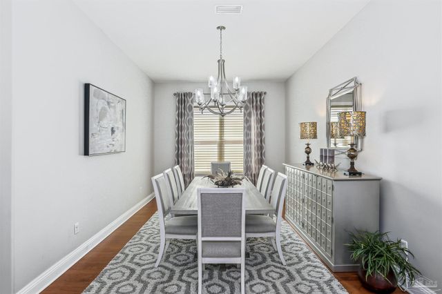 4090 Oak Pointe Dr, Gulf Breeze, FL 32563